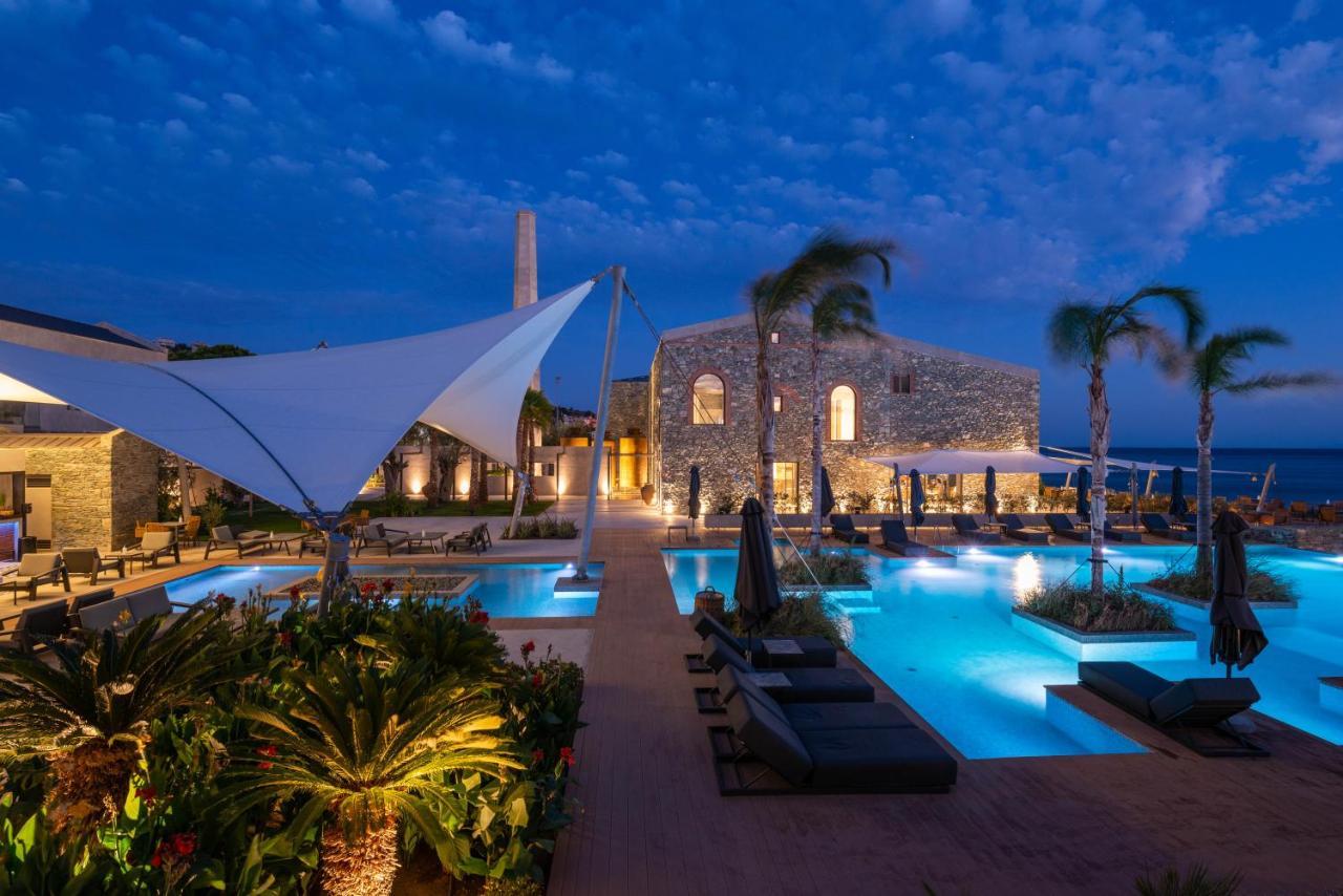 Porto Plomari Hotel Buitenkant foto